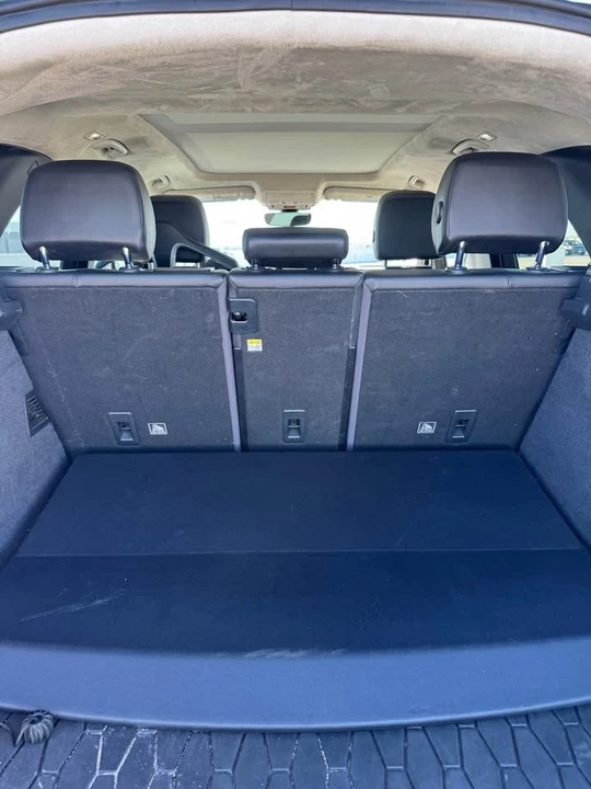 2019 Jaguar F-Pace - Image 7 of 10
