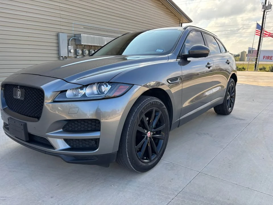 2019 Jaguar F-Pace - Image 6 of 18
