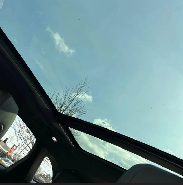 2019 Jaguar F-Pace - Image 14 of 16