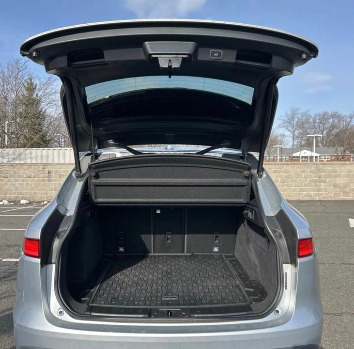 2019 Jaguar F-Pace - Image 16 of 16