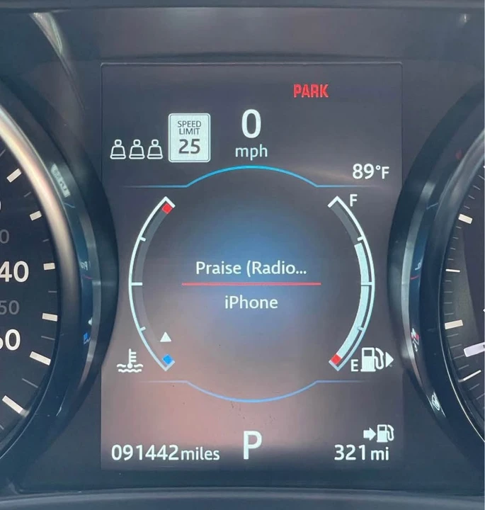 2019 Jaguar F-Pace - Image 4 of 6