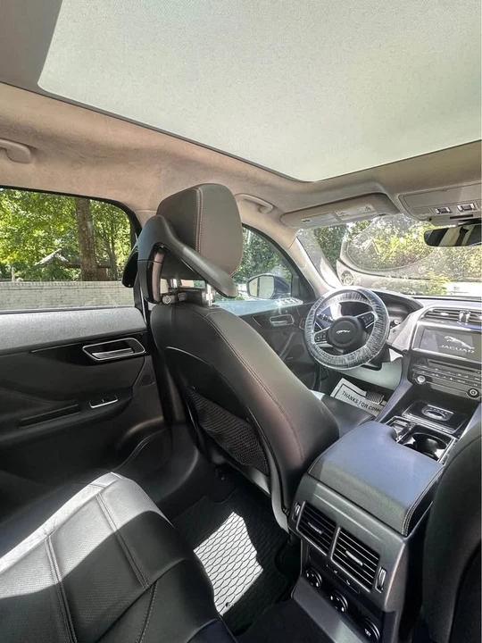 2019 Jaguar F-Pace - Image 9 of 20