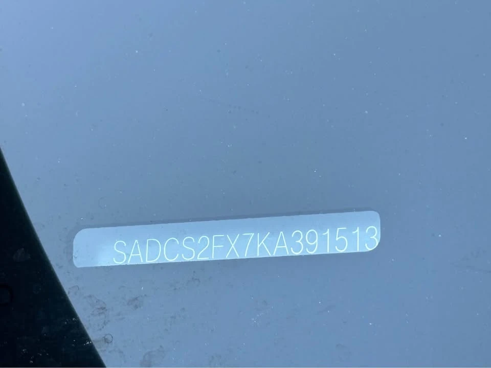 2019 Jaguar F-Pace - Image 18 of 20
