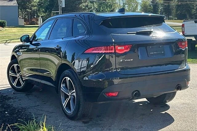 2019 Jaguar F-Pace - Image 4 of 7