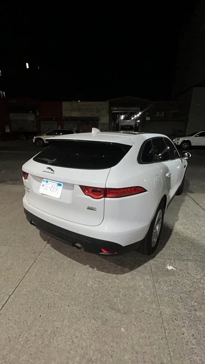 2019 Jaguar F-Pace - Image 6 of 11