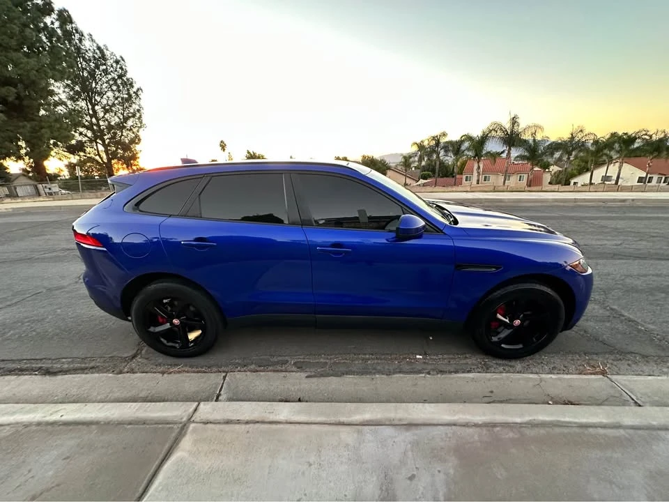 2019 Jaguar F-Pace - Image 7 of 18