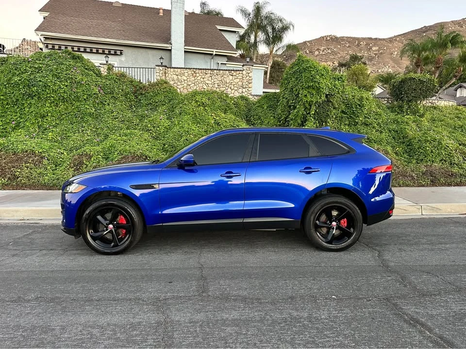 2019 Jaguar F-Pace - Image 3 of 18