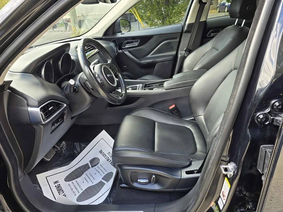 2019 Jaguar F-Pace - Image 14 of 20