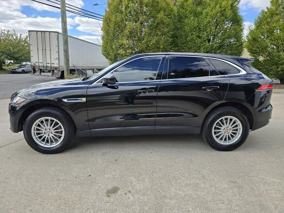 2019 Jaguar F-Pace - Image 8 of 20