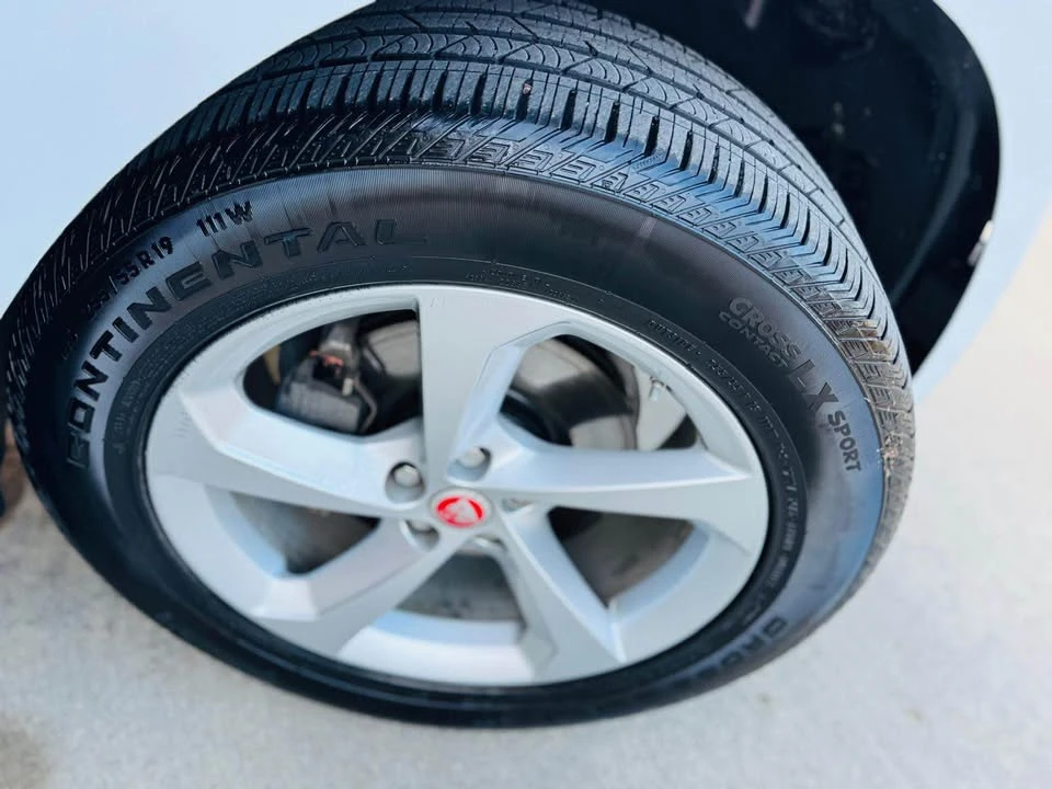 2019 Jaguar F-Pace - Image 20 of 20