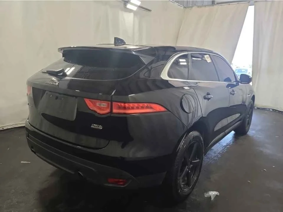 2019 Jaguar F-Pace - Image 3 of 12