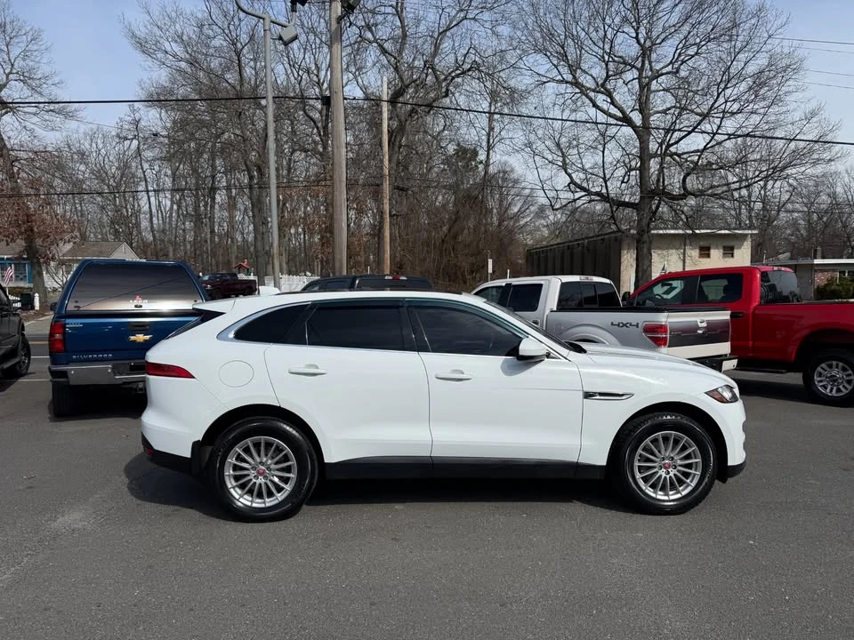 2019 Jaguar F-Pace - Image 5 of 20