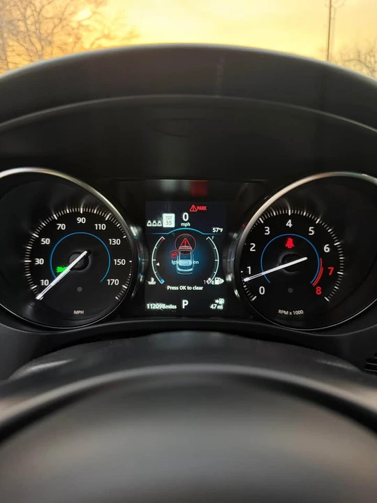2019 Jaguar F-Pace - Image 7 of 13