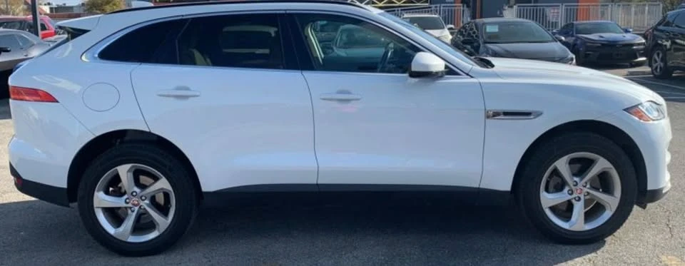2019 Jaguar F-Pace - Image 6 of 12