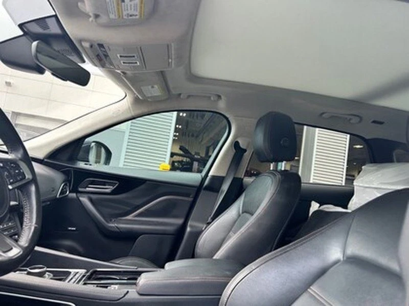 2019 Jaguar F-Pace - Image 6 of 9