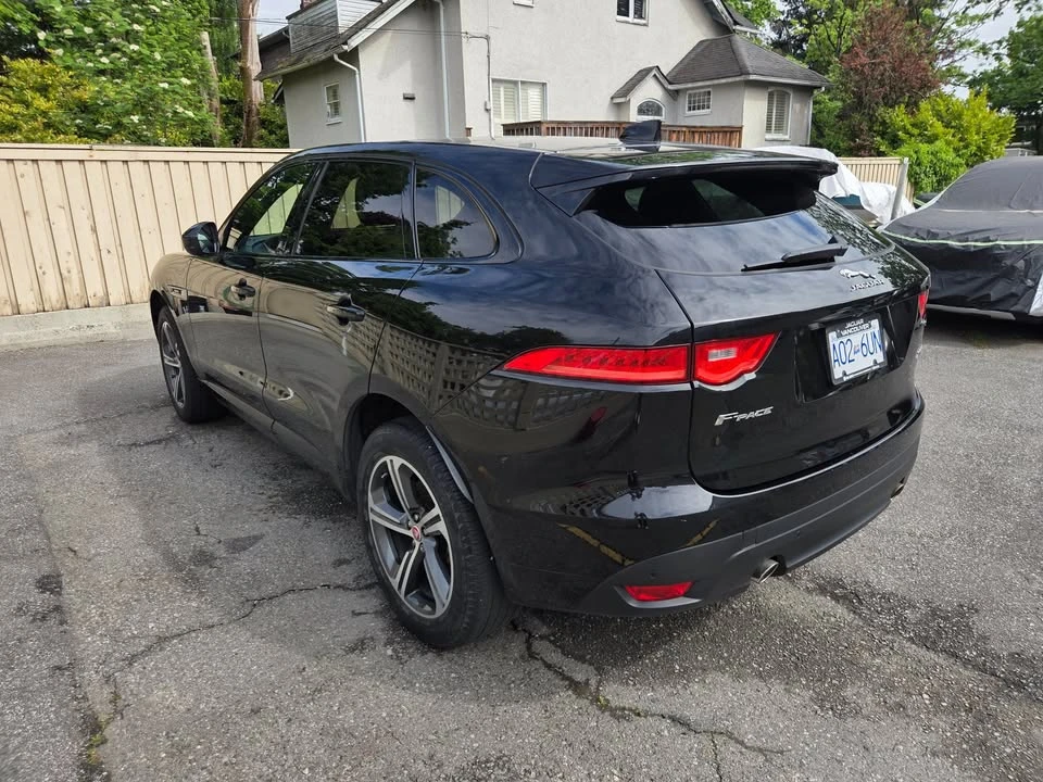2019 Jaguar F-Pace - Image 3 of 14