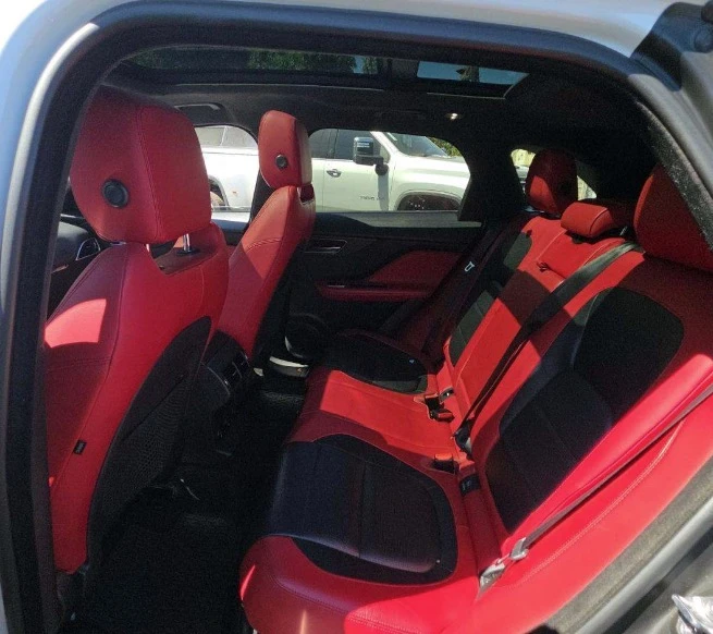 2019 Jaguar F-Pace - Image 15 of 19
