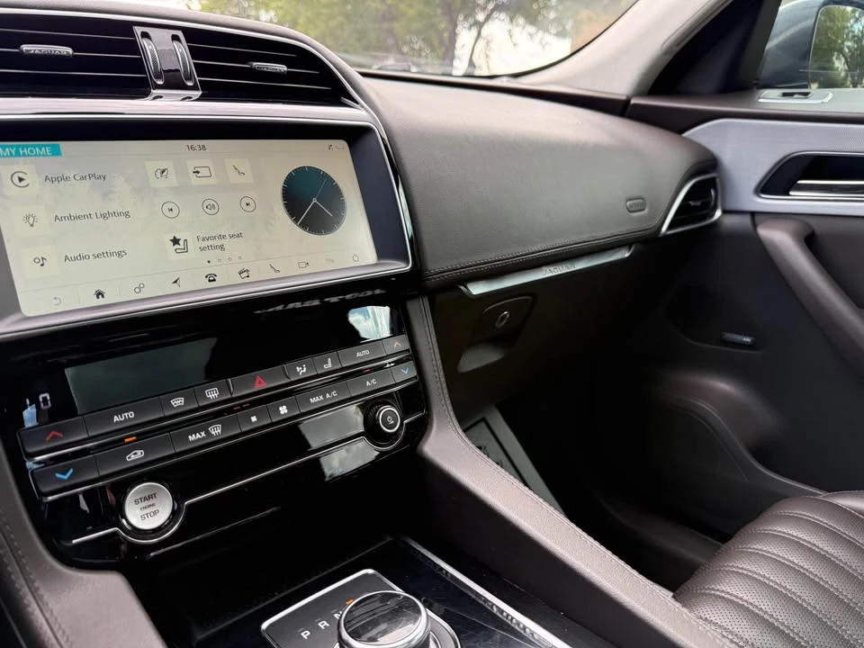 2019 Jaguar F-Pace - Image 19 of 19