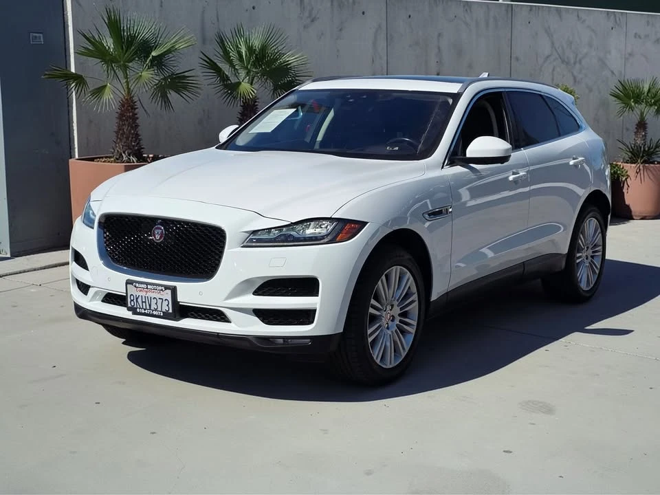 2019 Jaguar F-Pace - Image 3 of 19