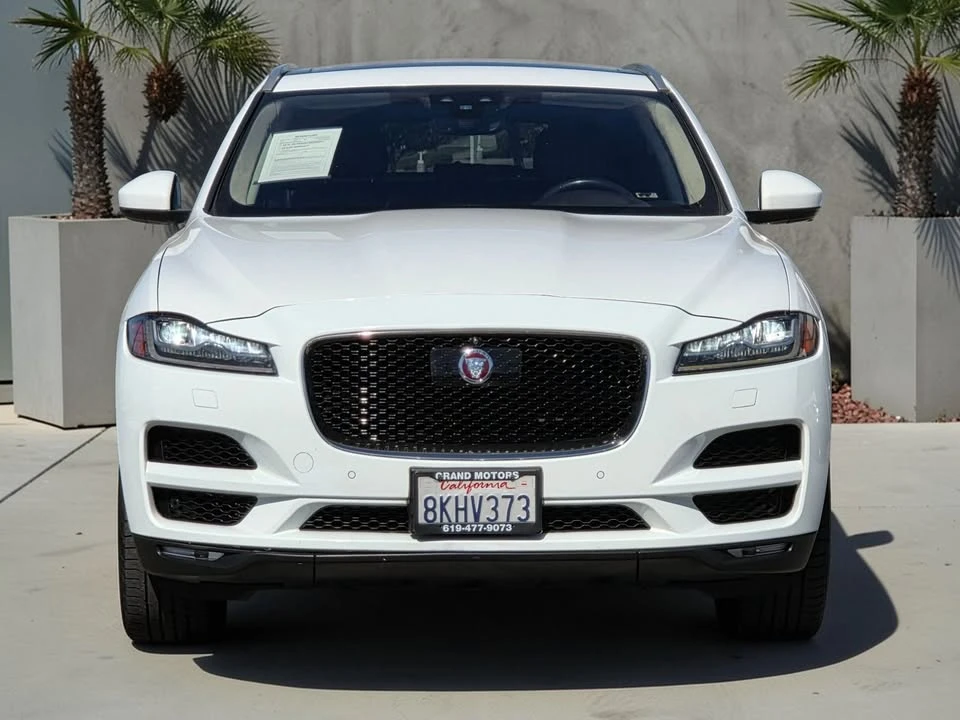 2019 Jaguar F-Pace - Image 2 of 19