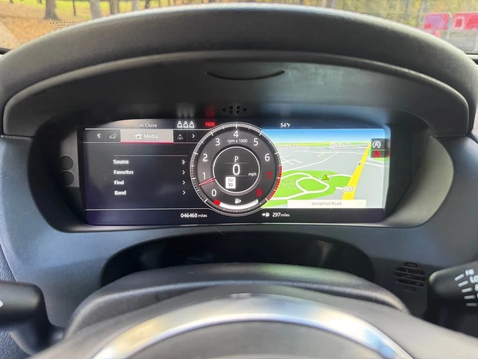 2019 Jaguar F-Pace - Image 17 of 19