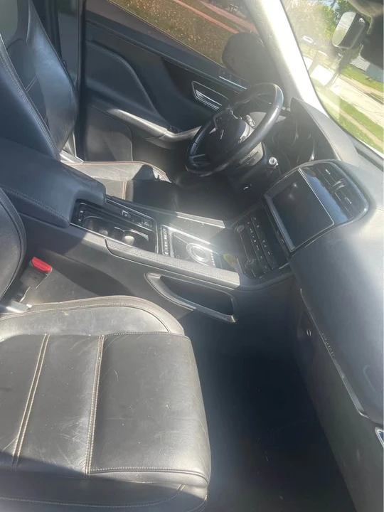 2019 Jaguar F-Pace - Image 5 of 5