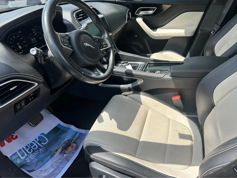 2019 Jaguar F-Pace - Image 7 of 9