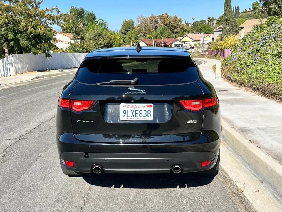 2019 Jaguar F-Pace - Image 4 of 16