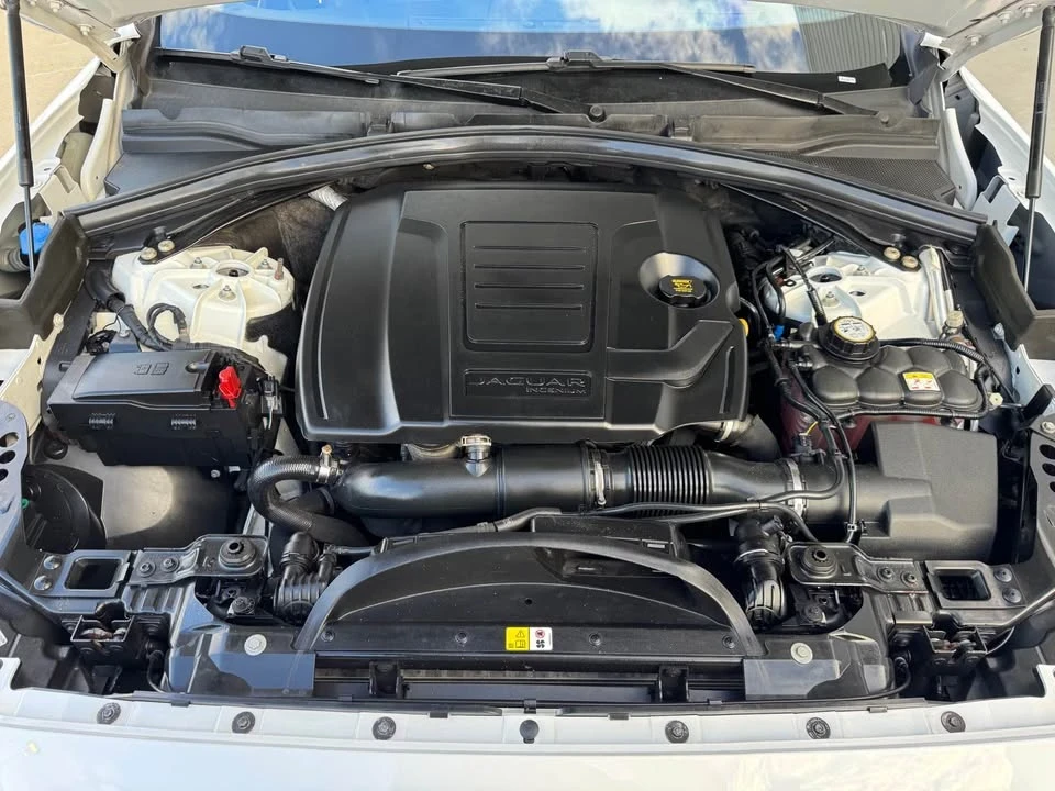 2019 Jaguar F-Pace - Image 19 of 19