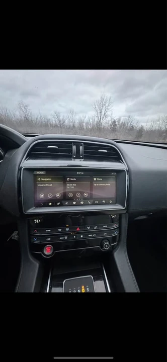 2019 Jaguar F-Pace - Image 7 of 9