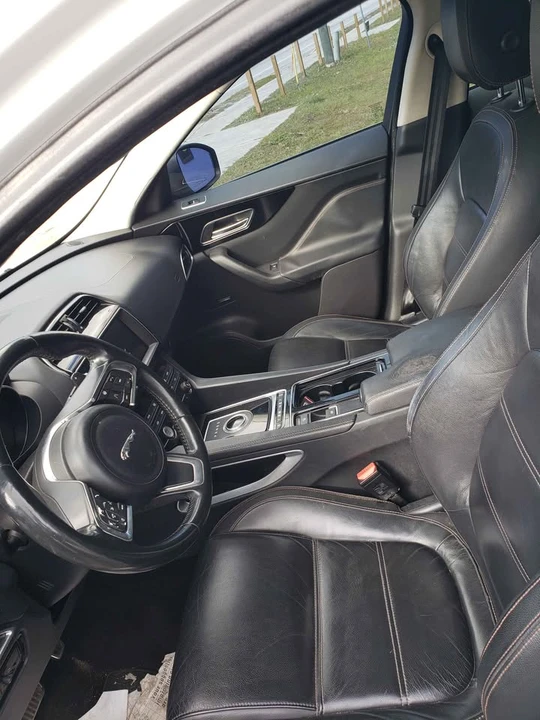 2019 Jaguar F-Pace - Image 3 of 5