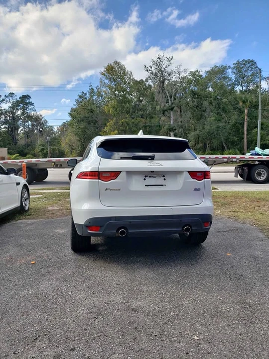 2019 Jaguar F-Pace - Image 2 of 5