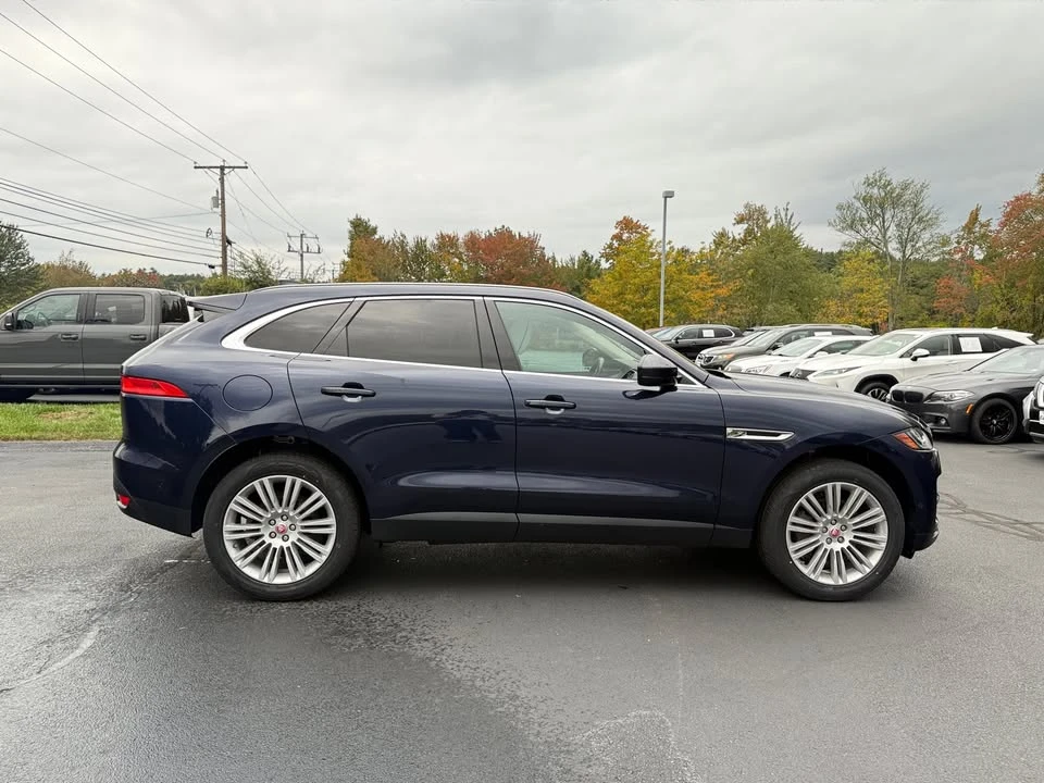 2019 Jaguar F-Pace - Image 7 of 12