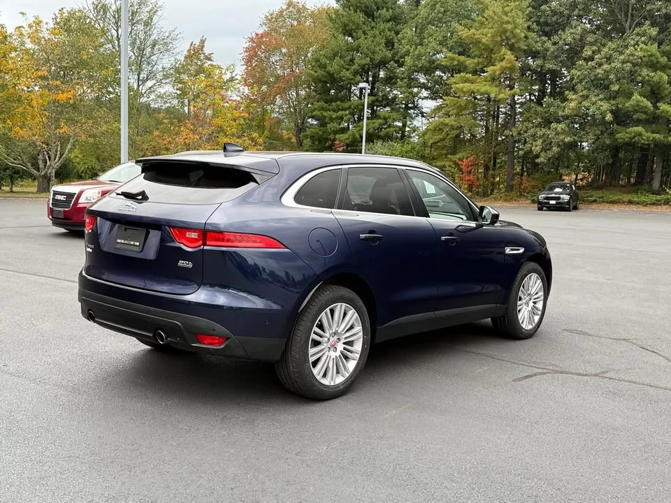 2019 Jaguar F-Pace - Image 6 of 12