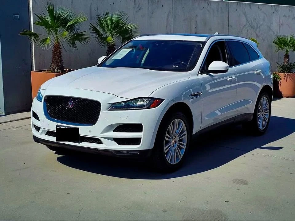 2019 Jaguar F-Pace - Image 3 of 20