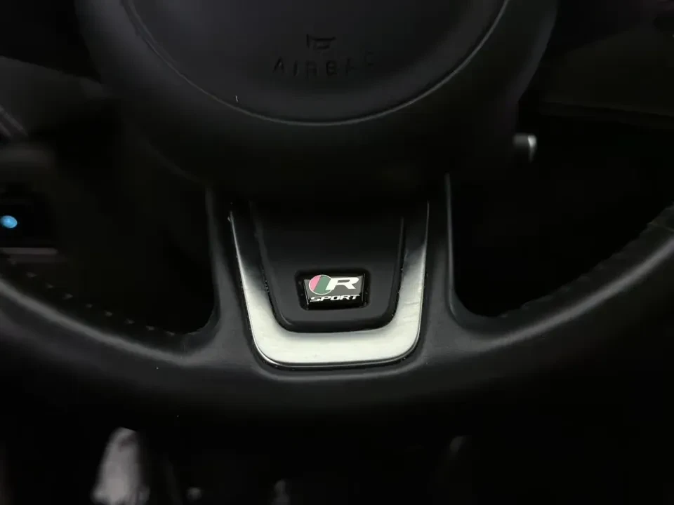 2019 Jaguar F-Pace - Image 13 of 20