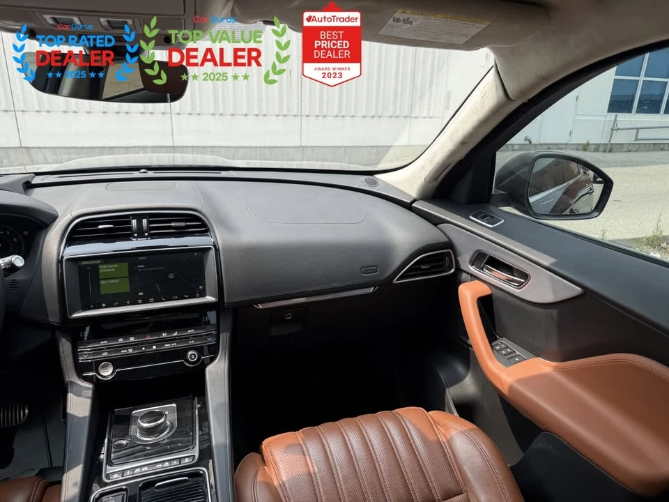 2019 Jaguar F-Pace - Image 14 of 20