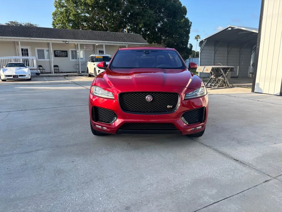 2019 Jaguar F-Pace - Image 10 of 20
