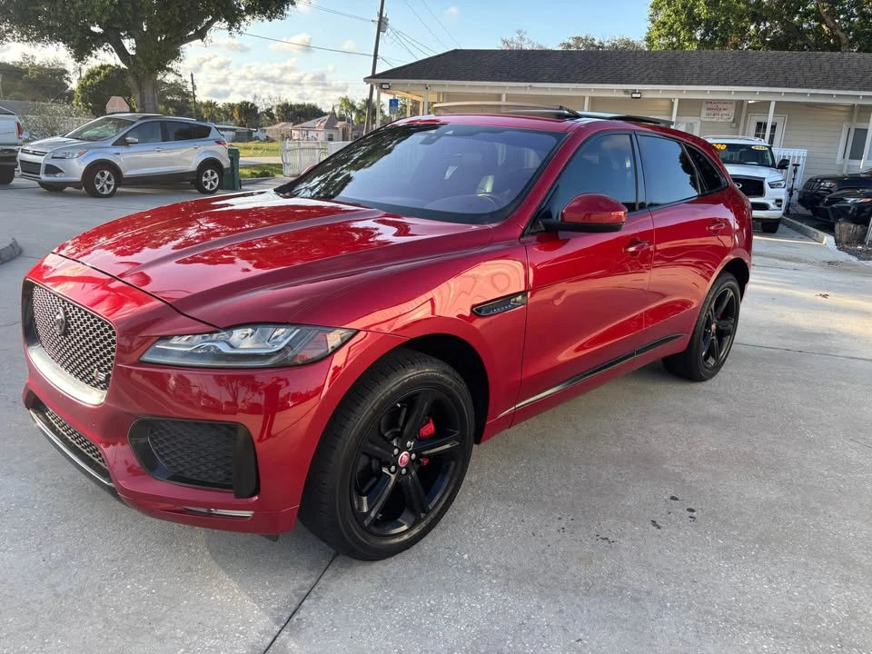 2019 Jaguar F-Pace - Image 4 of 20