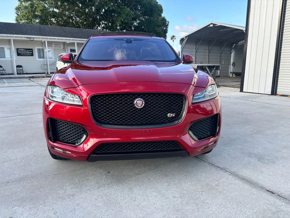 2019 Jaguar F-Pace - Image 16 of 20