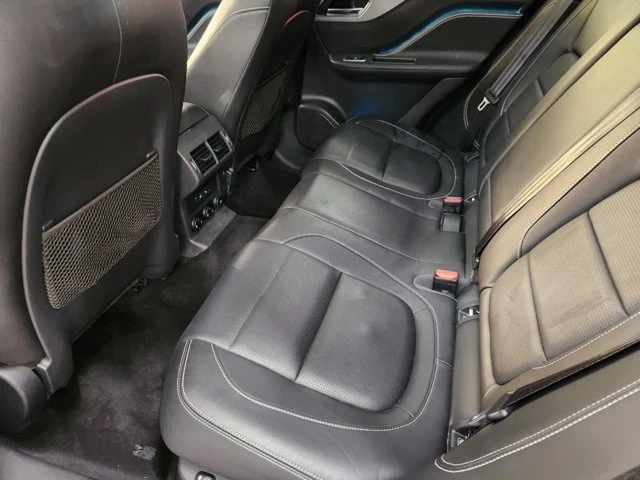 2019 Jaguar F-Pace - Image 10 of 20