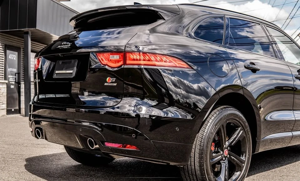 2019 Jaguar F-Pace - Image 3 of 7