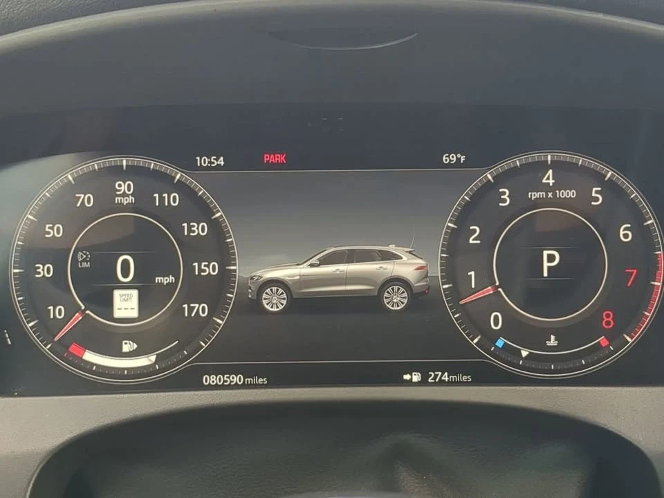 2019 Jaguar F-Pace - Image 9 of 10