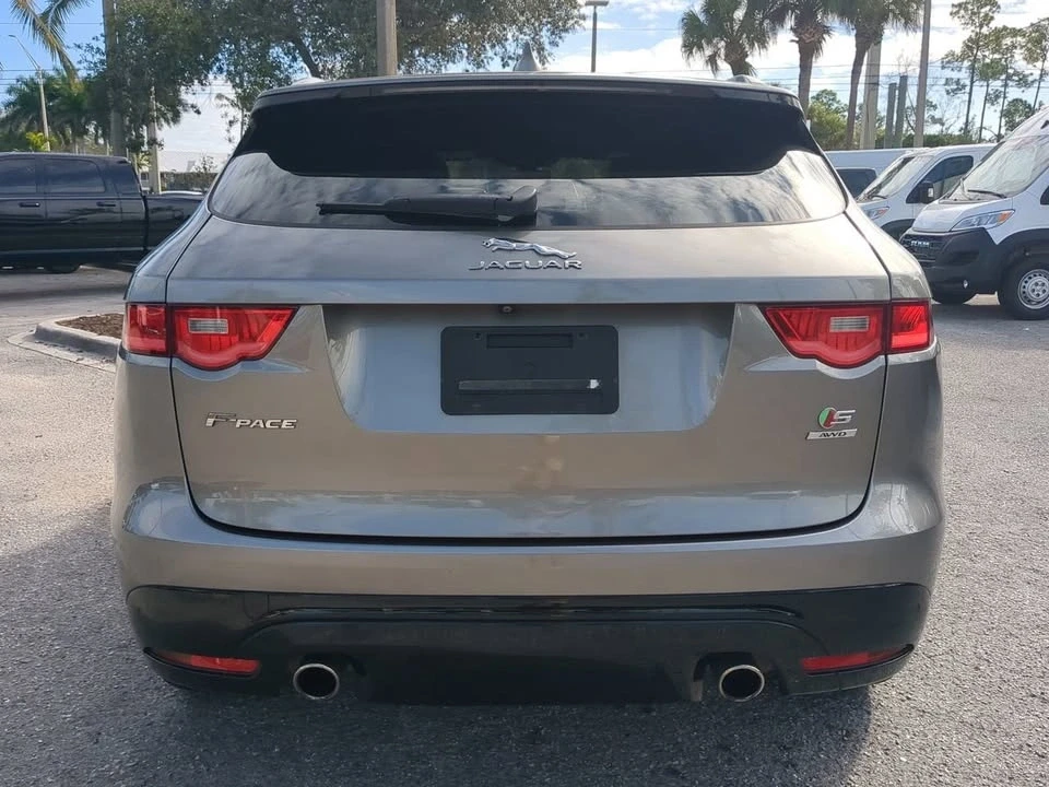 2019 Jaguar F-Pace - Image 5 of 10