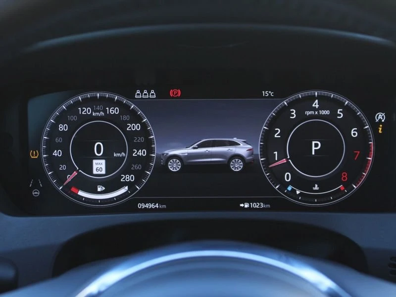 2019 Jaguar F-Pace - Image 13 of 20