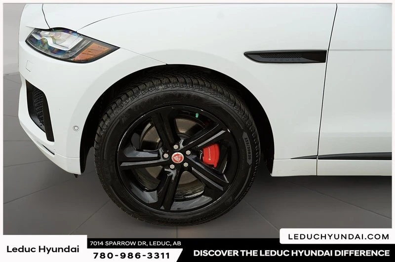 2019 Jaguar F-Pace - Image 4 of 18