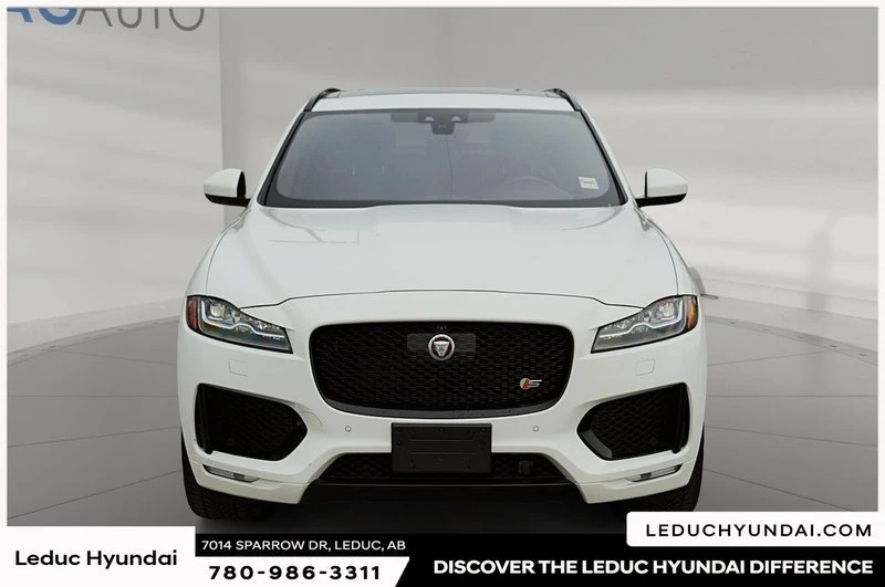 2019 Jaguar F-Pace - Image 2 of 18