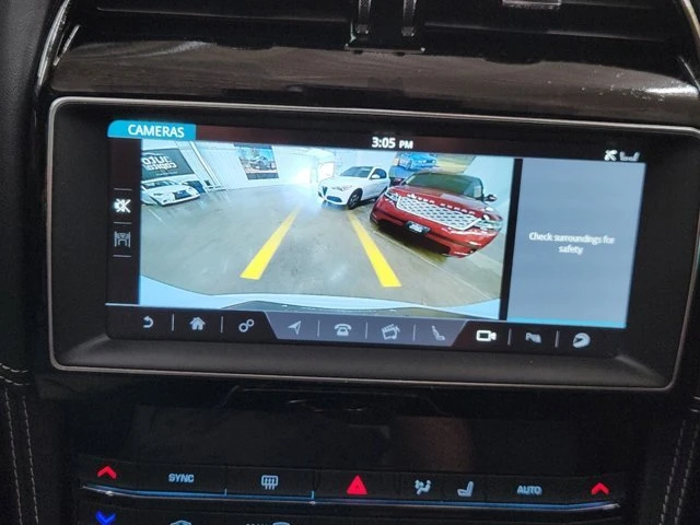 2019 Jaguar F-Pace - Image 9 of 20