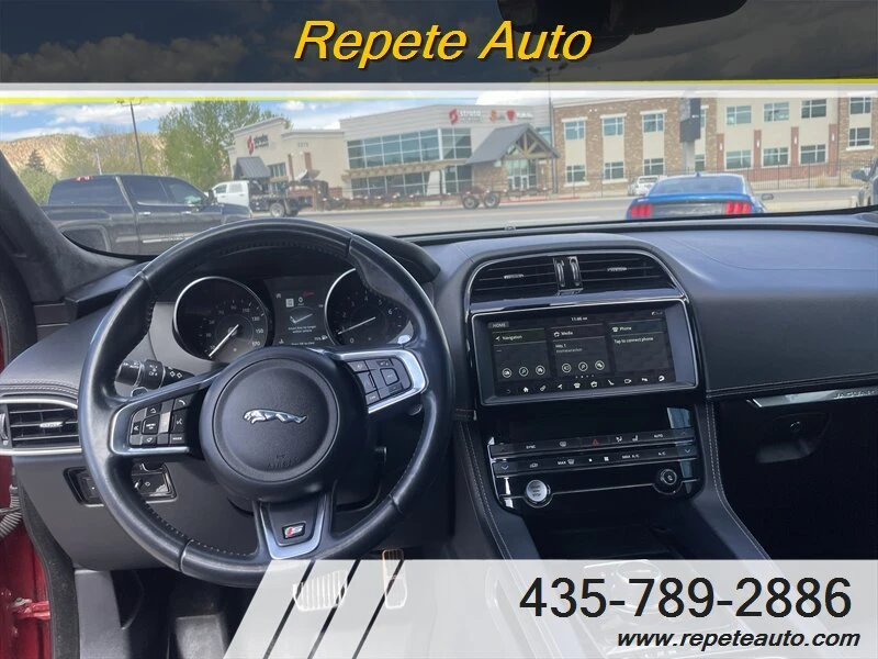 2019 Jaguar F-Pace - Image 8 of 10