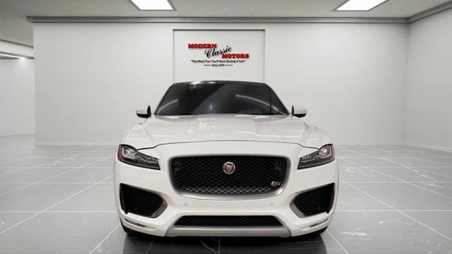2019 Jaguar F-Pace - Image 2 of 8